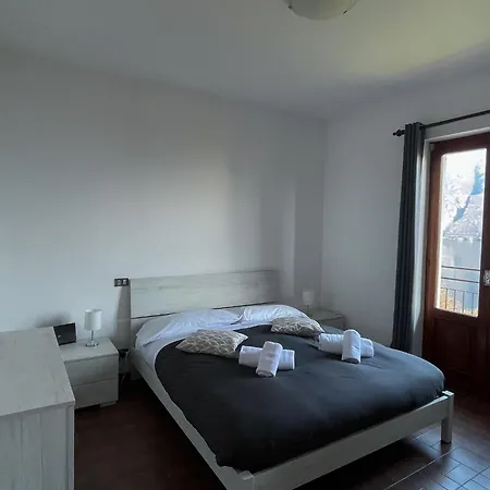 Tivano Balcone Con Vista Apartment